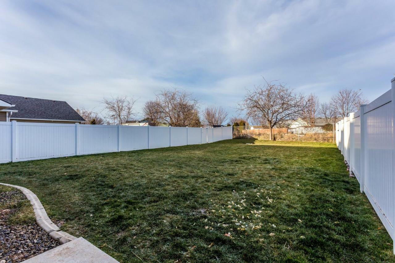 Gray Cloud Townhomes Meridian Exterior photo